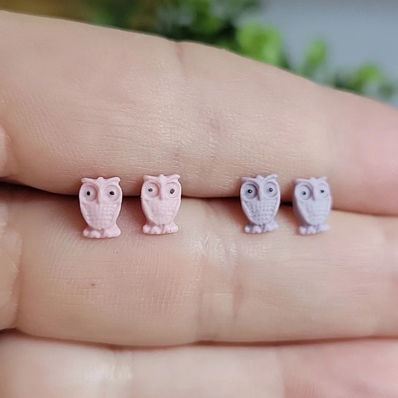 Tiny Owl Stud Earrings, choice of color - Picture 1 of 6